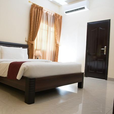 Tiger Home Hotel Apartments Muscat Exterior photo