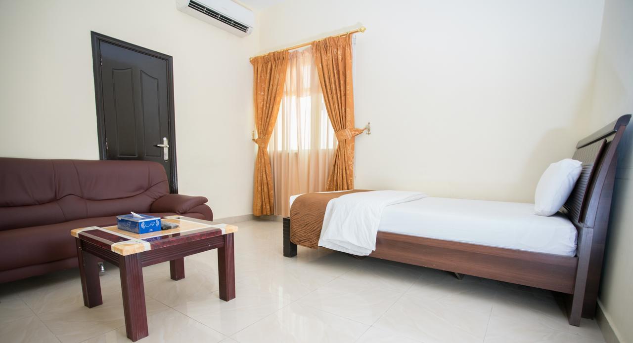 Tiger Home Hotel Apartments Muscat Exterior photo